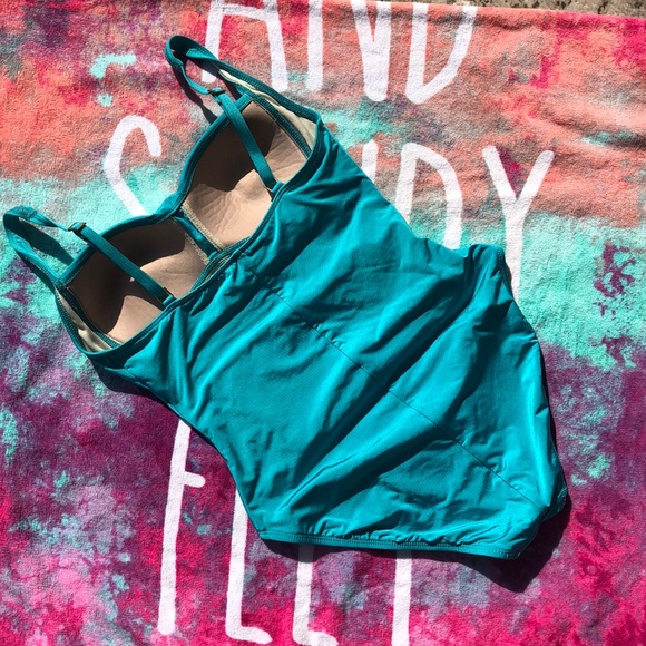 La Blanca One Piece Swim - Picture 2 of 3